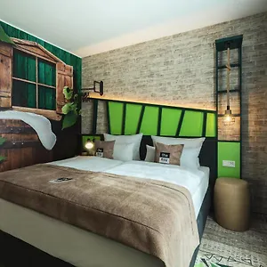 Hotel - The Niu, Hop By Ihg ***