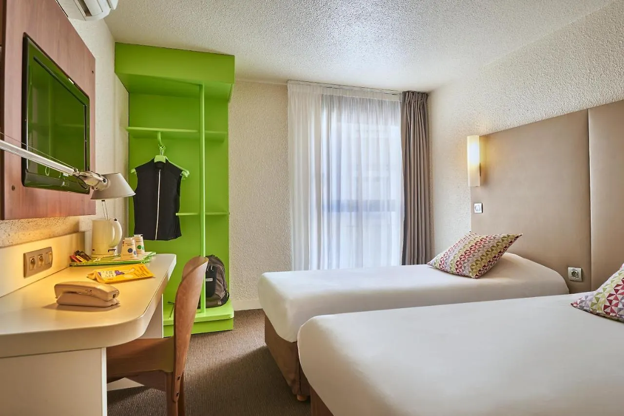 Campanile Lyon Centre - Berges Du Rhone Hotell