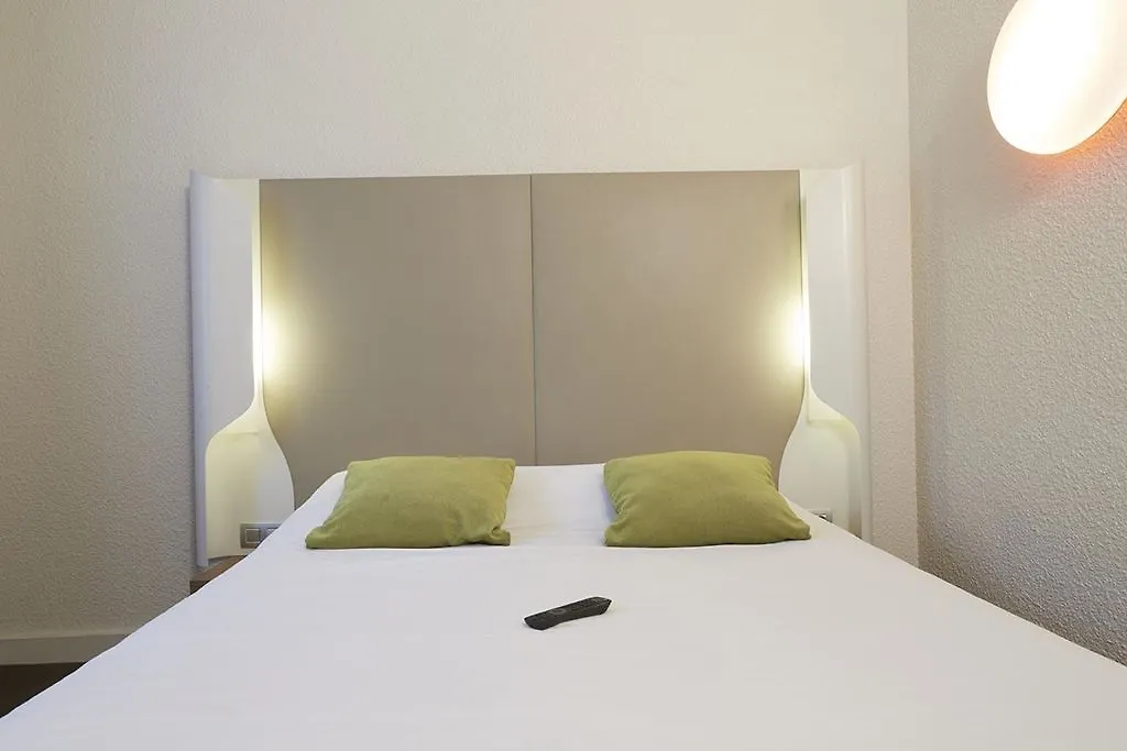 Campanile Lyon Centre - Berges Du Rhone Hotell