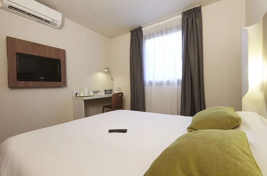 Campanile Lyon Centre - Berges Du Rhone Hotell